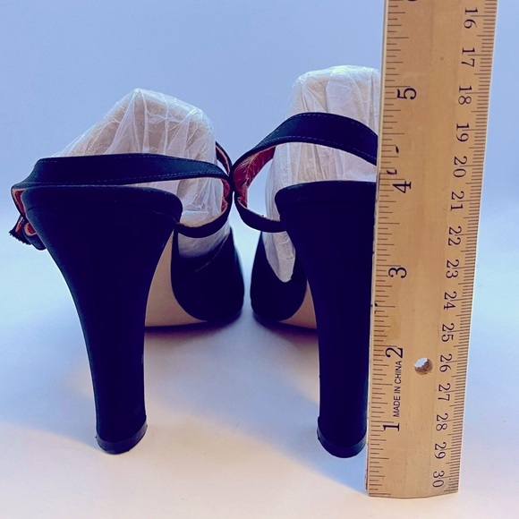 YVES SAINT LAURENT VINTAGE PARIS SHOES - Black, Size 7M, 4” Heel  - NWOT - Picture 3 of 6